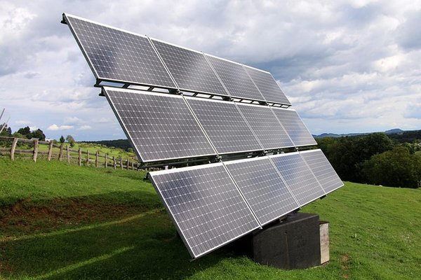 Comment détecter et réparer les pannes de ses panneaux solaires ?