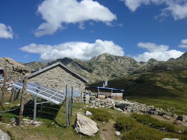 Quelle est la réglementation en vigueur pour les panneaux solaires en France ?